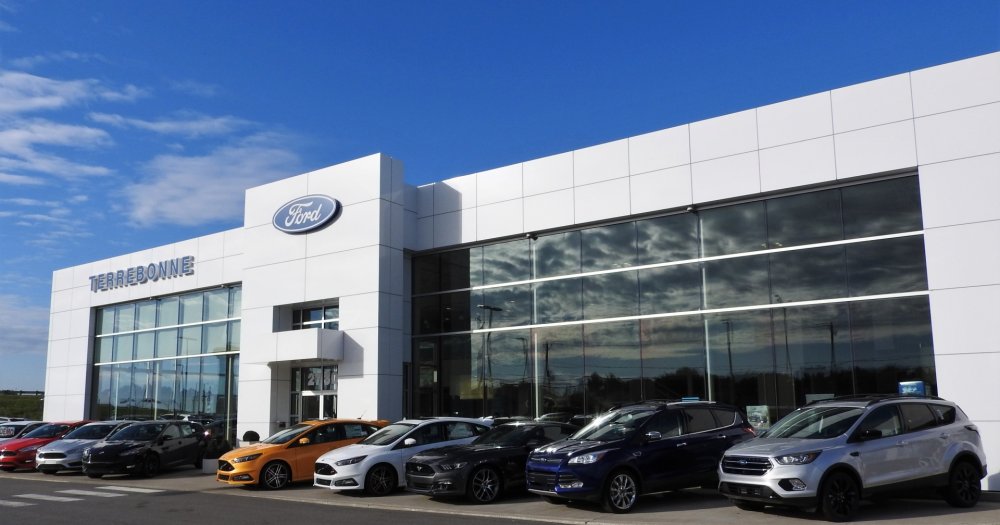 Agrandissement Terrebonne Ford Commercial Réalisations EEGT