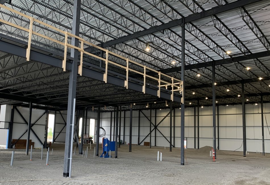 EEGT - St-Hubert Distribution Center 