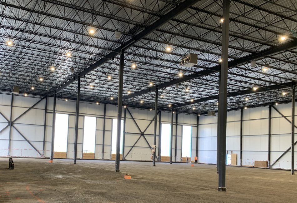 EEGT - St-Hubert Distribution Center 