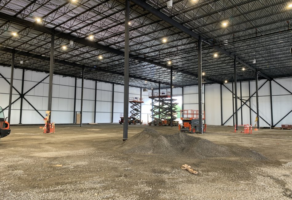 EEGT - St-Hubert Distribution Center 