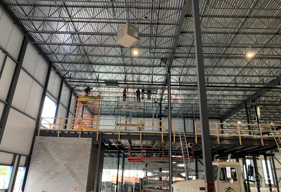 EEGT - St-Hubert Distribution Center 