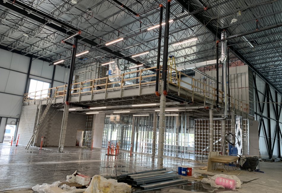 EEGT - St-Hubert Distribution Center 