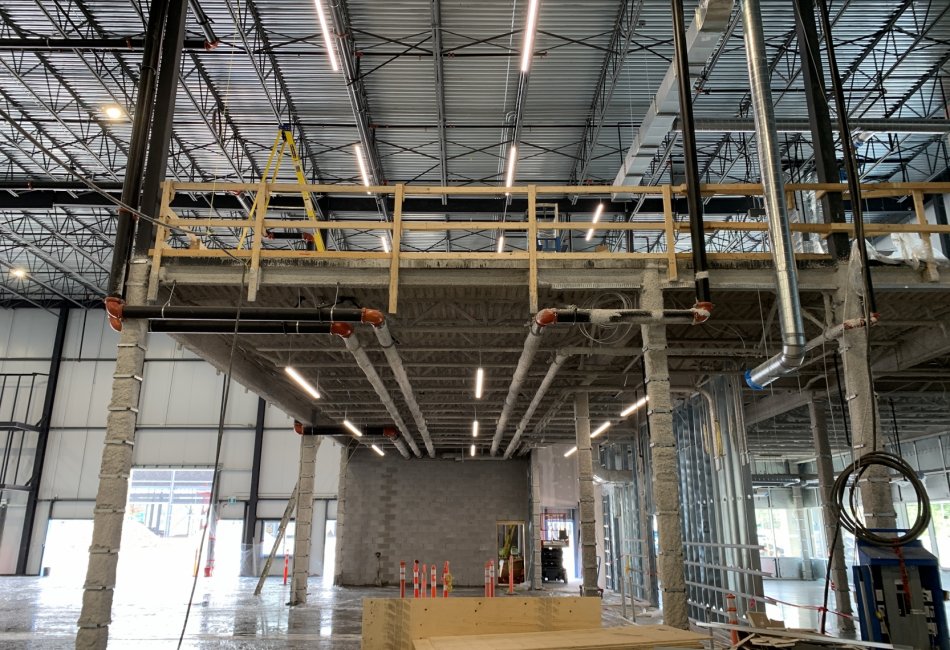 EEGT - St-Hubert Distribution Center 