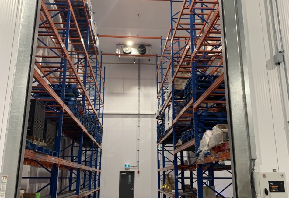 EEGT - St-Hubert Distribution Center 