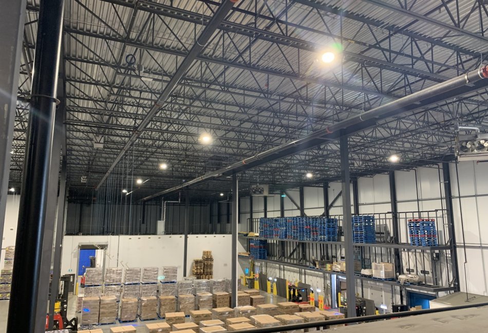 EEGT - St-Hubert Distribution Center 