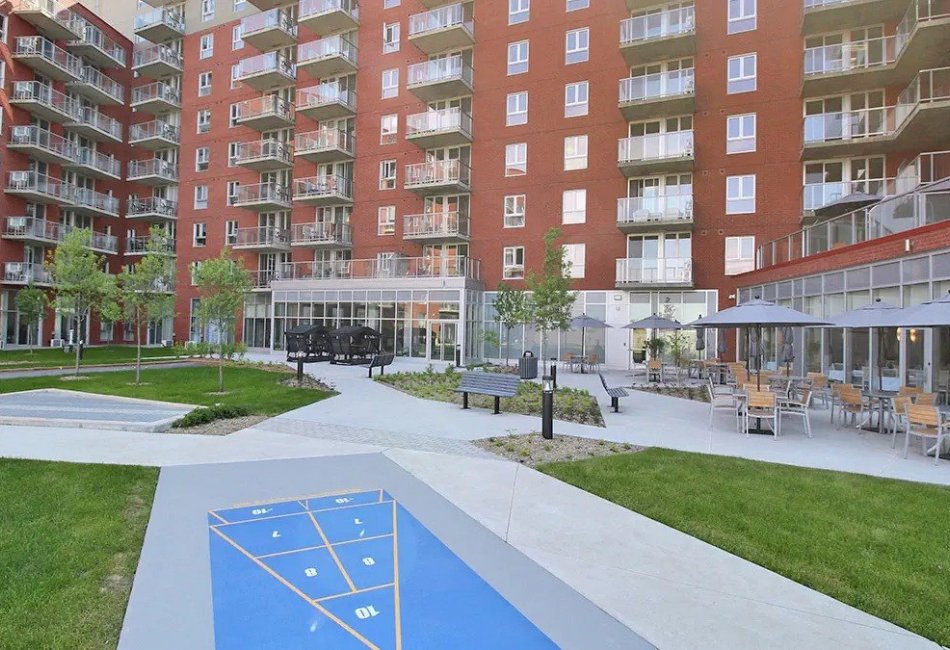 EEGT - Chartwell - Le Montcalm