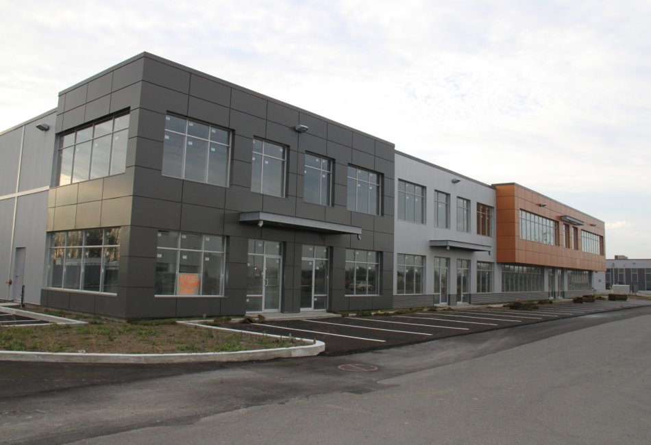 300 Rue Louis-blériot Mascouche Qc J7k 3c1