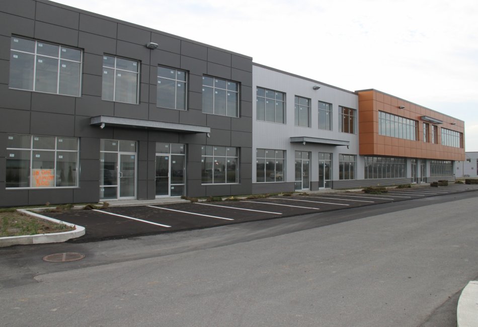 300 Rue Louis-blériot Mascouche Qc J7k 3c1