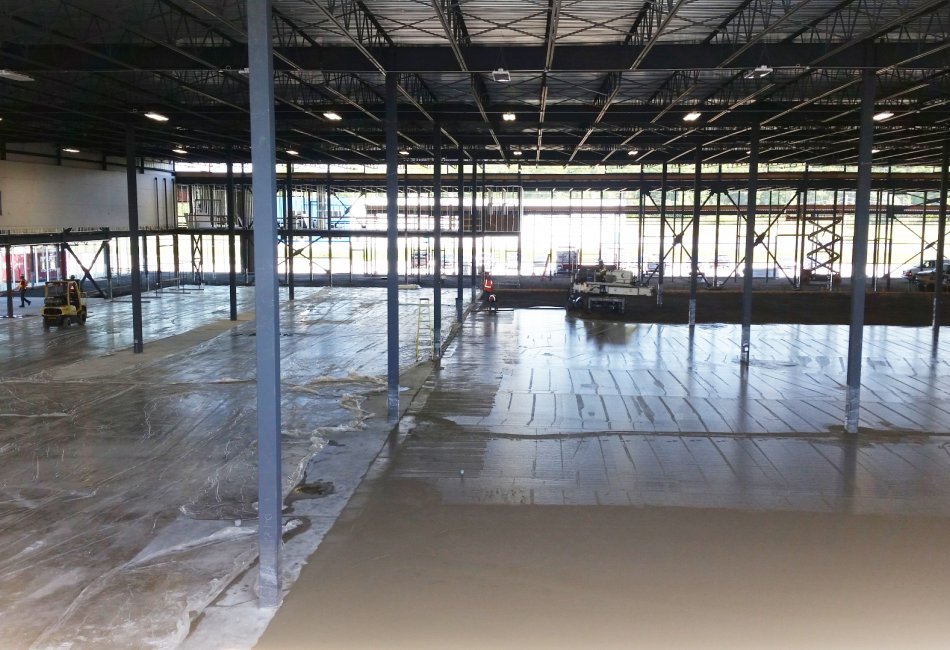 EEGT - Les Entrepôts AB