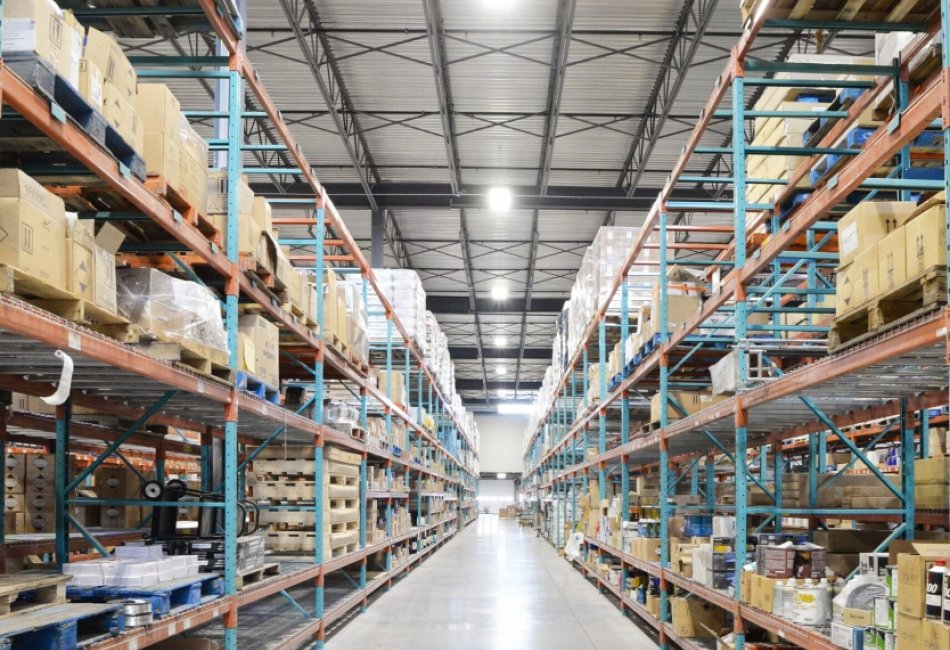 EEGT - Les Entrepôts AB