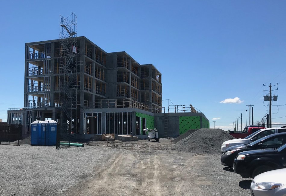 EEGT - Impéria Hôtel & Suites