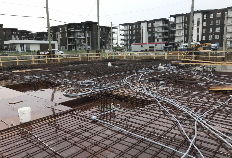 EEGT - Sky Blü Condos Urbains