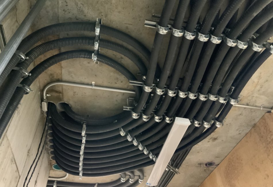 EEGT - Sky Blü Condos Urbains