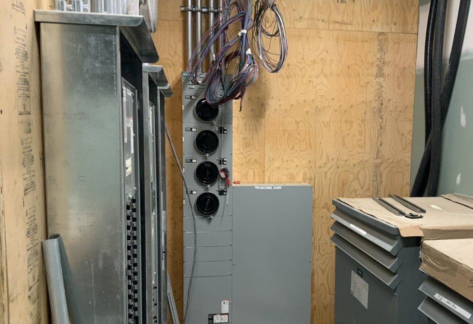 EEGT - Sky Blü Condos Urbains