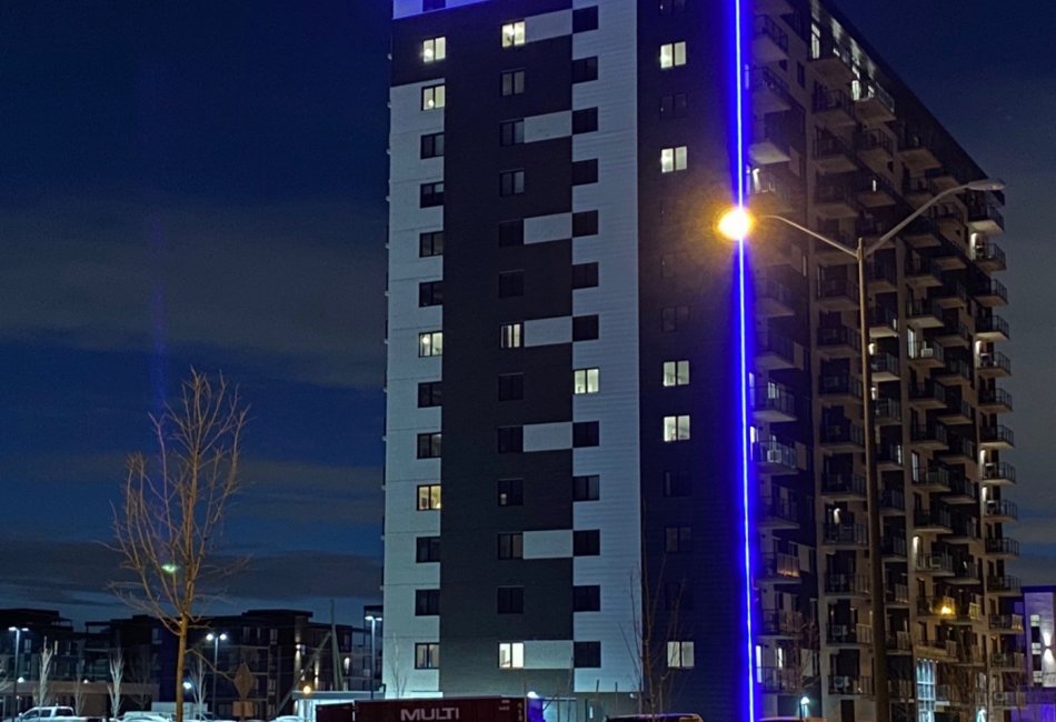 EEGT - Sky Blü Condos Urbains