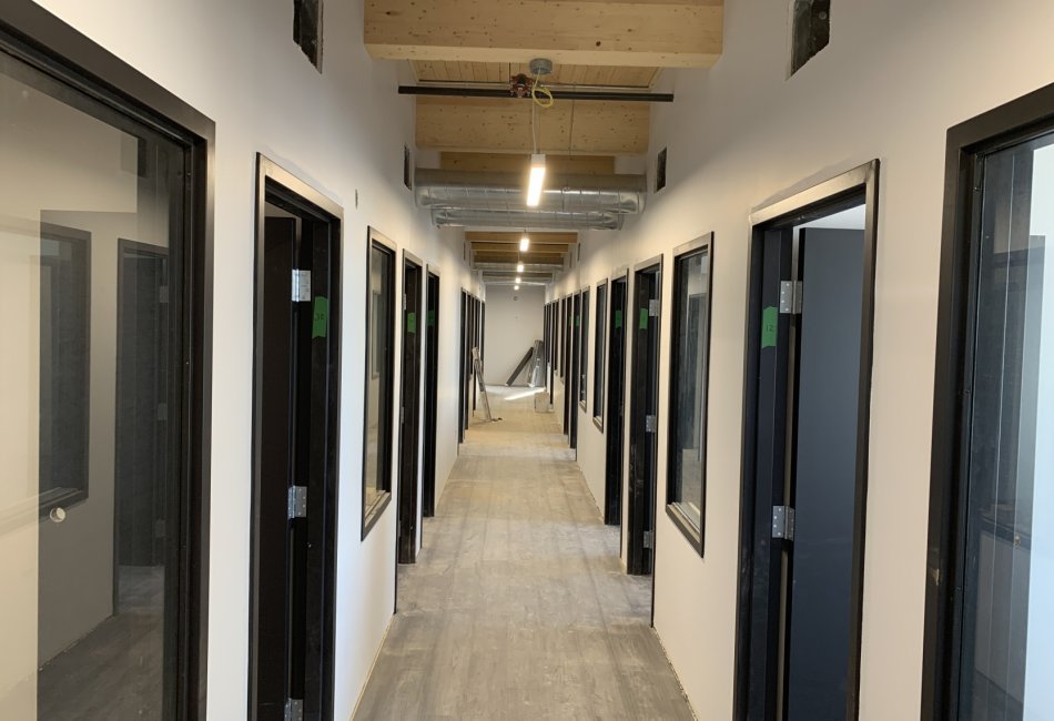 EEGT - Suite 500 − Ray Junior Investissement