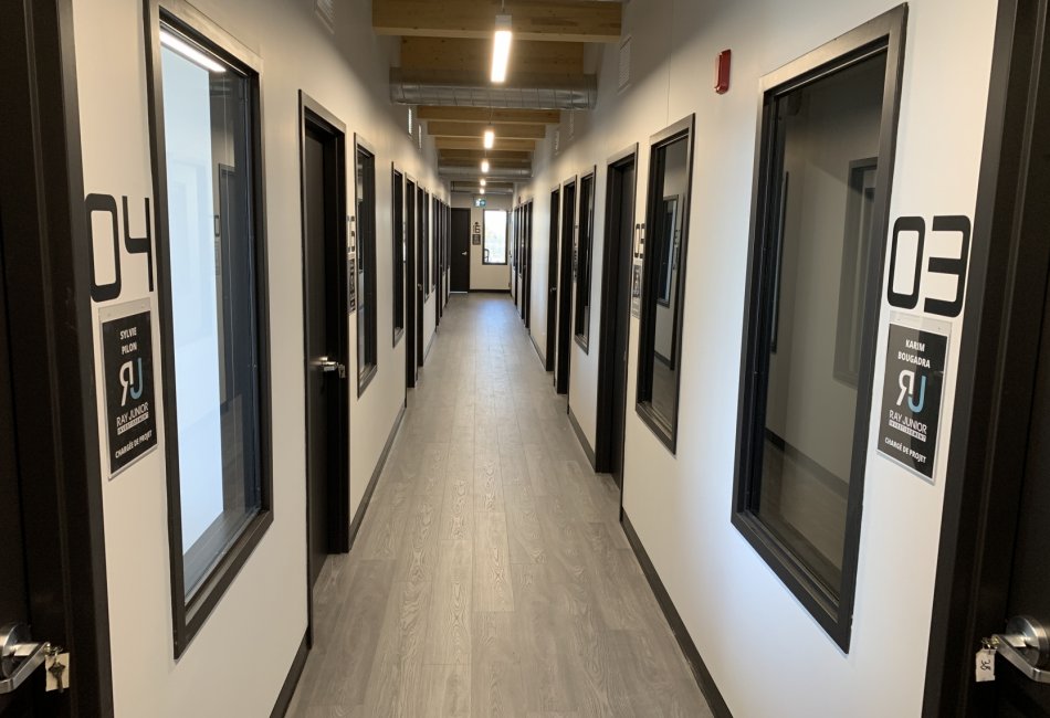 EEGT - Suite 500 − Ray Junior Investissement