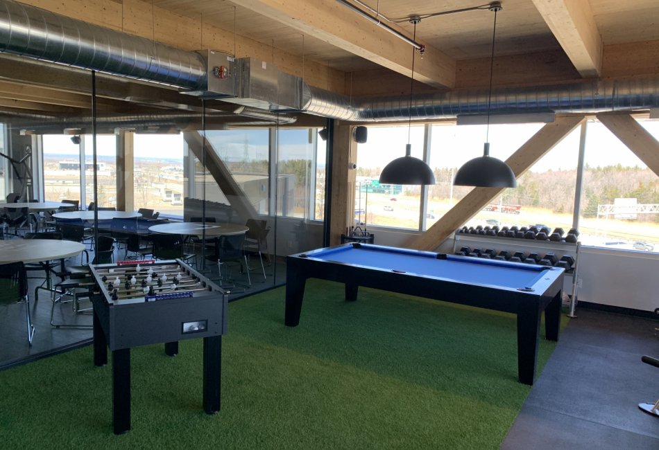 EEGT - Suite 500 − Ray Junior Investissement